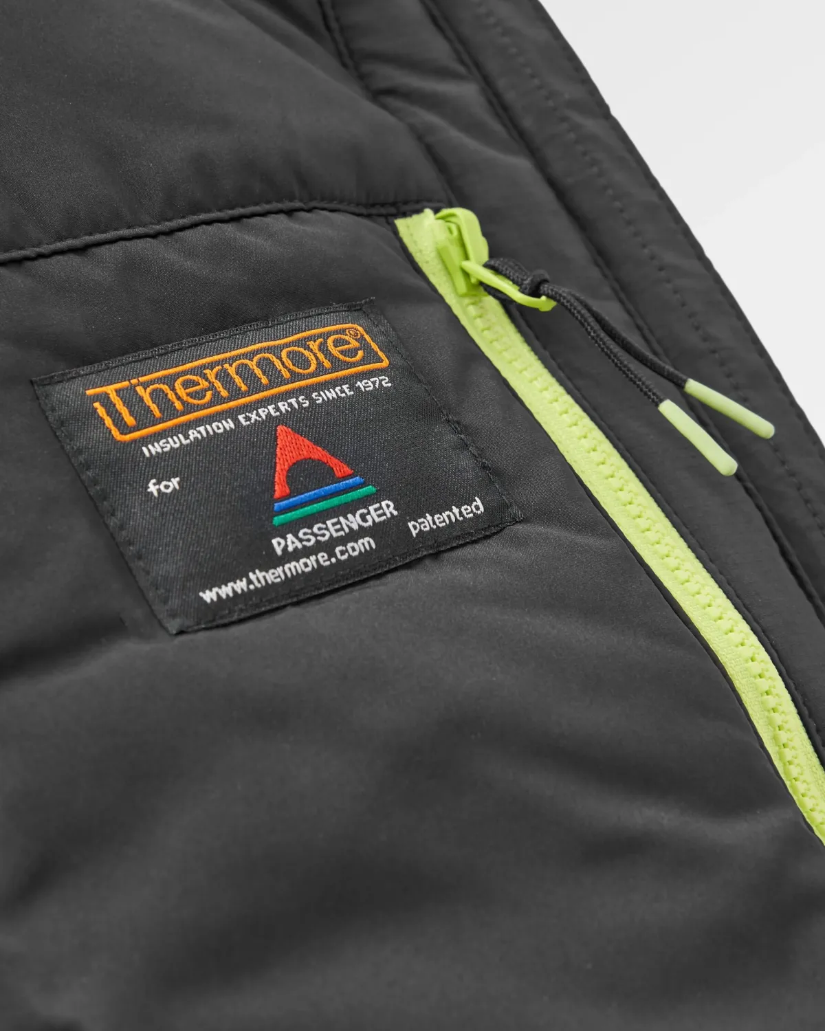Jackets|Tops|Passenger Shasta Lightweight Women's Recycled Thermore Insulated Jacket - Black