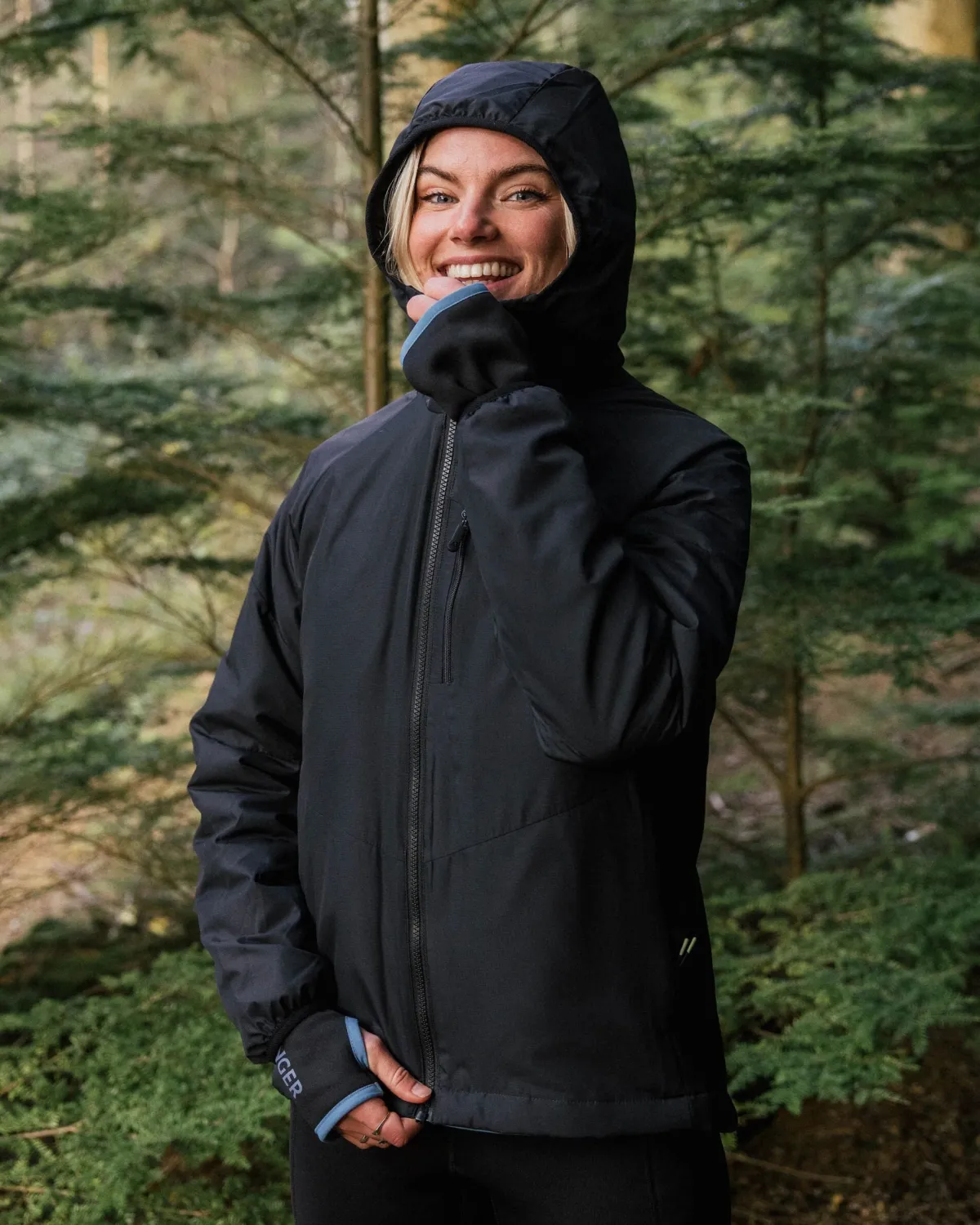 Jackets|Tops|Passenger Shasta Lightweight Women's Recycled Thermore Insulated Jacket - Black