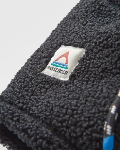 Beanies|Beanies|Passenger Snowdrift Recycled Fleece Hood - Black