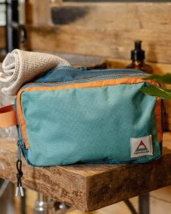 Backpacks & Bags|Wash Bags|Passenger Travel Recycled Wash Kit - Multi Color MultiColor