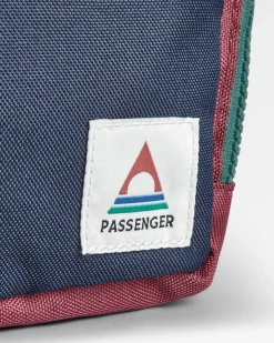 Wash Bags|Surf Accessories|Passenger Travel Recycled Wash Kit - Samba/ Deep Navy Samba/DeepNavy