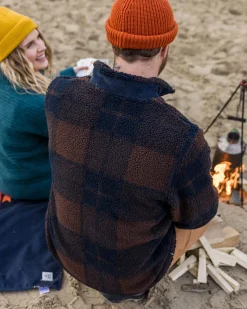 Fleece|Fleece|Passenger Trekker Recycled Deep-Pile Sherpa Fleece - Chestnut/Deep Navy Check Chestnut/DeepNavyCheck