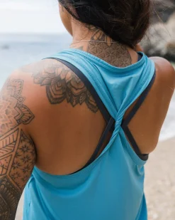 Tank Tops|Tops|Passenger Twist Recycled Active Tank Top - Blue Pool BluePool