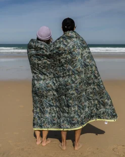 Blankets|Blankets|Passenger Van Recycled Ripstop Blanket - Abstract Seaweed Pistachio AbstractSeaweedPistachio