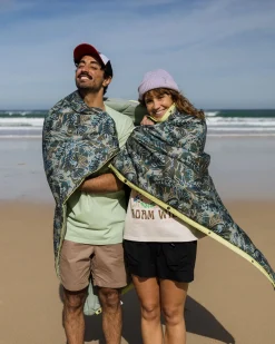 Blankets|Blankets|Passenger Van Recycled Ripstop Blanket - Abstract Seaweed Pistachio AbstractSeaweedPistachio