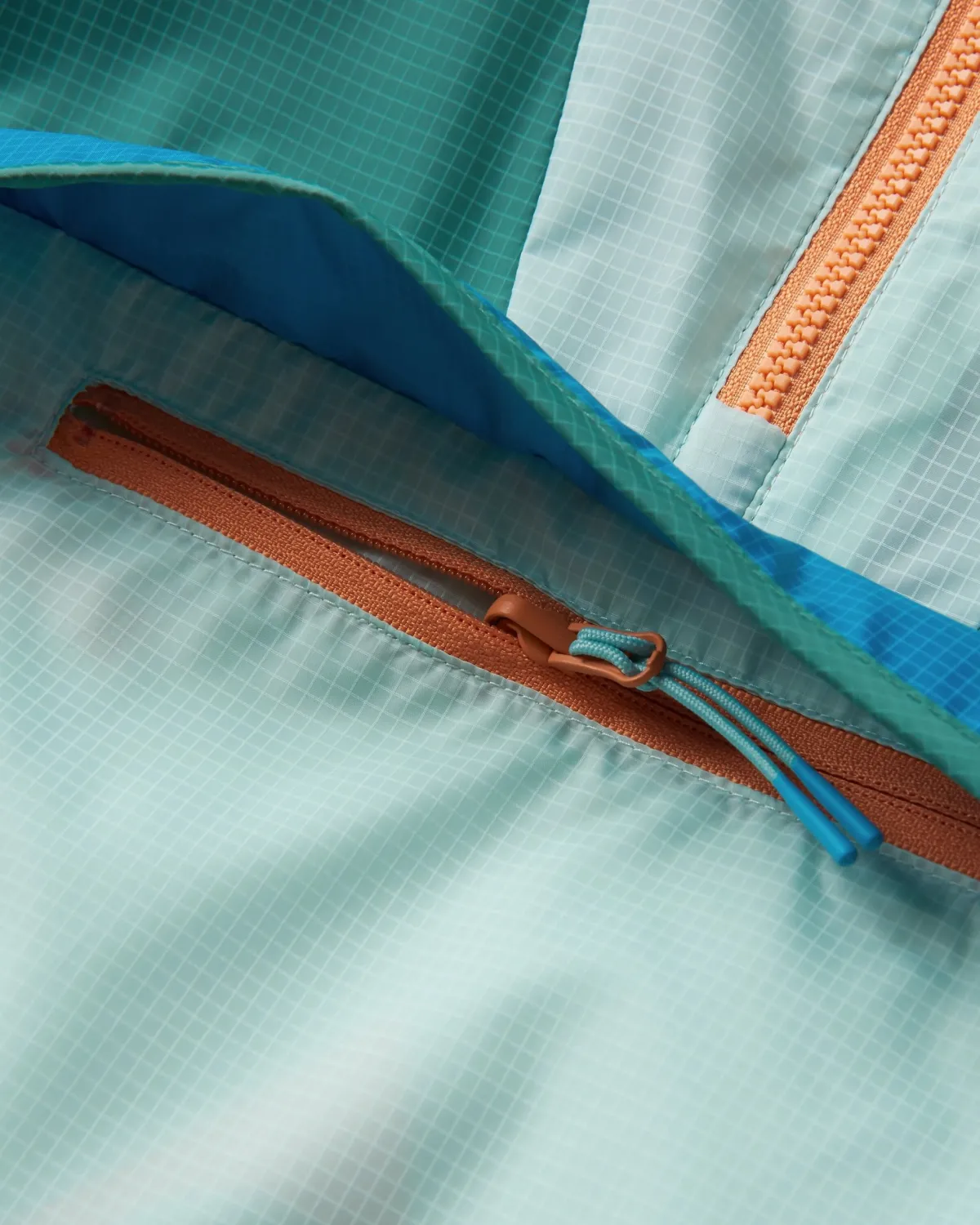 Outdoor Active|Jackets|Passenger Viento Recycled Windshell Anorak - Surf Spray/Deep Sea SurfSpray/DeepSea
