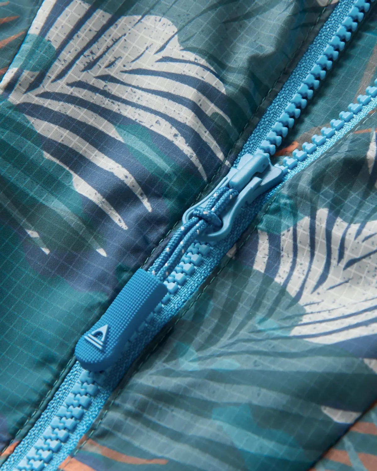 Outdoor Active|Jackets|Passenger Viento Recycled Windshell Anorak - Palm Camo Deep Sea PalmCamoDeepSea