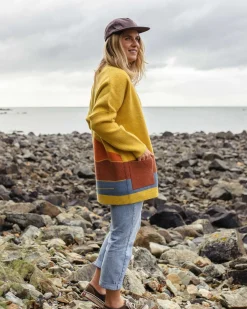 Knitwear|Sweaters|Passenger Vista Recycled Knitted Sweater - Amber Gold AmberGold