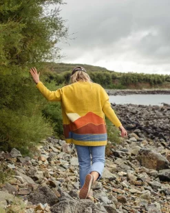 Knitwear|Sweaters|Passenger Vista Recycled Knitted Sweater - Amber Gold AmberGold