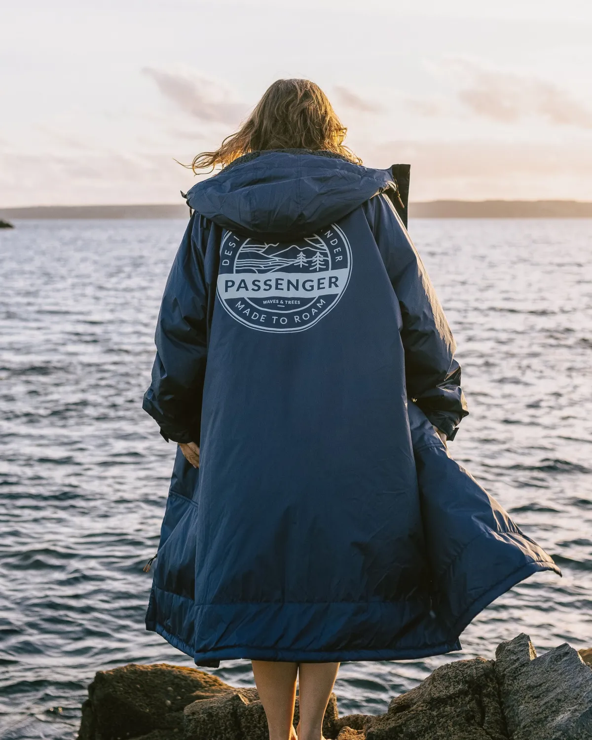 Surf Accessories|Surf Accessories|Passenger Waves Recycled Sherpa Lined Changing Robe - Rich Navy RichNavy