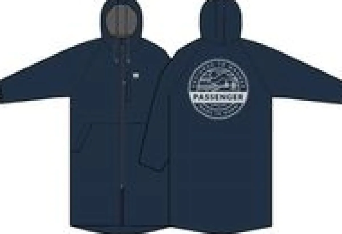 Surf Accessories|Surf Accessories|Passenger Waves Recycled Sherpa Lined Changing Robe - Rich Navy RichNavy