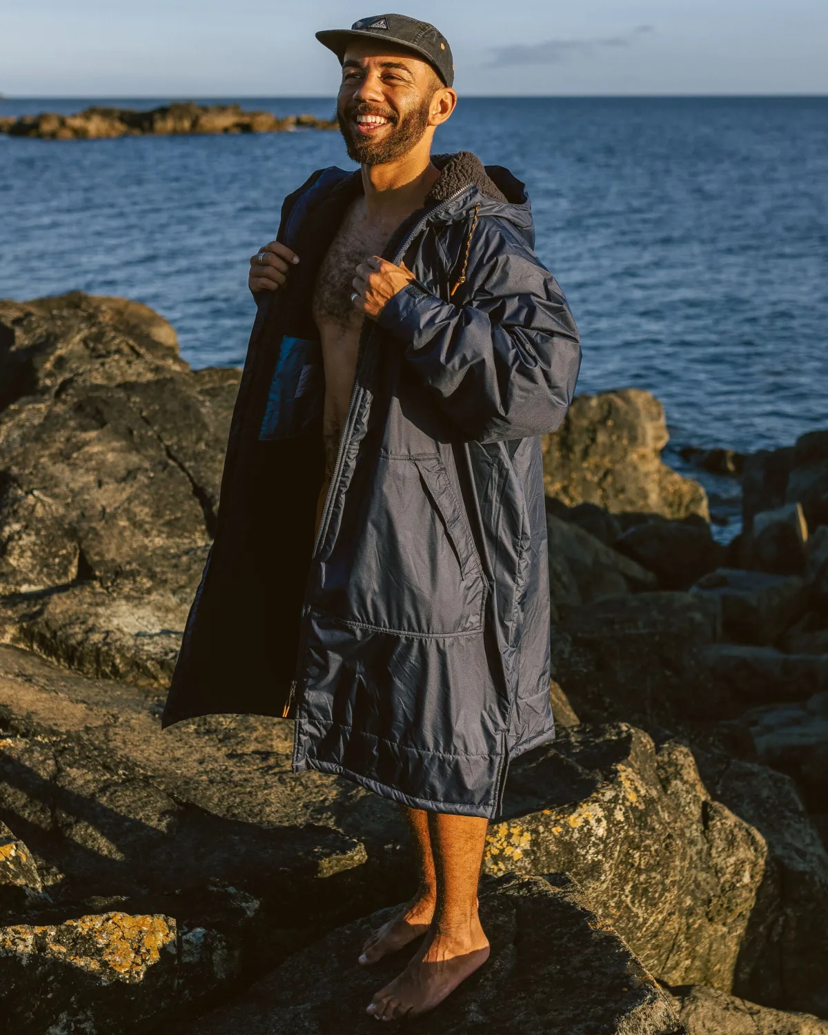 Surf Accessories|Surf Accessories|Passenger Waves Recycled Sherpa Lined Changing Robe - Rich Navy RichNavy