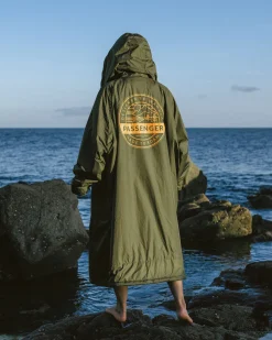Changing Robes & Surf Ponchos|Changing Robes & Surf Ponchos|Passenger Waves Recycled Sherpa Lined Changing Robe - Khaki Green KhakiGreen