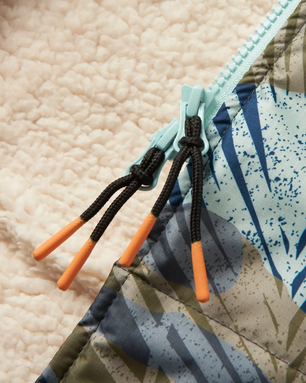 Changing Robes & Surf Ponchos|Changing Robes & Surf Ponchos|Passenger Waves Recycled Sherpa Lined Changing Robe - Palm Camo Apricot PalmCamoApricot