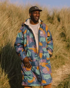 Surf Accessories|Surf Accessories|Passenger Waves Recycled Sherpa Lined Changing Robe - Deep Blue Camo Pattern DeepBlueCamoPattern