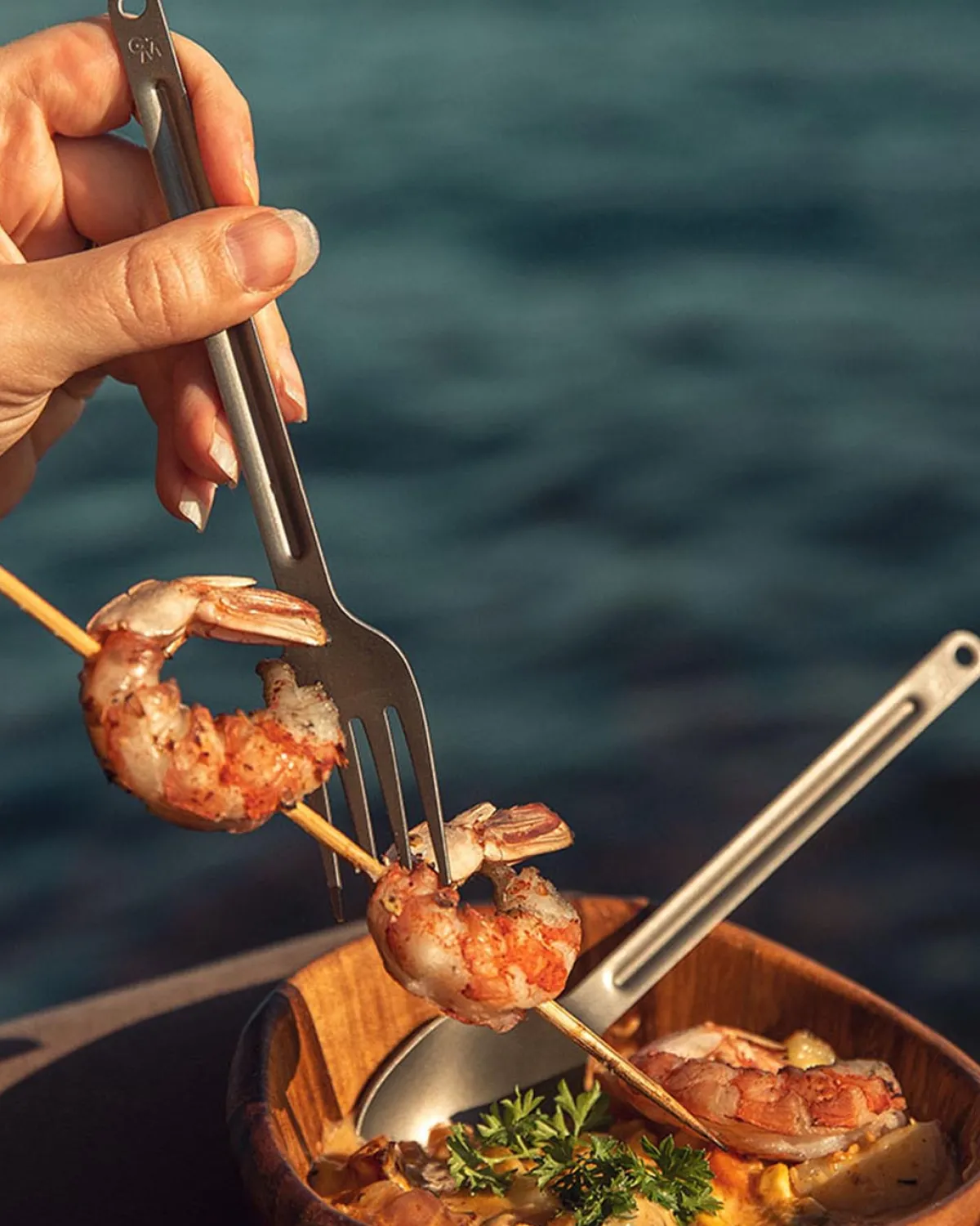 Outdoor Kitchenware|Passenger Wolf u0026 Grizzly Titanium Cutlery - Silver