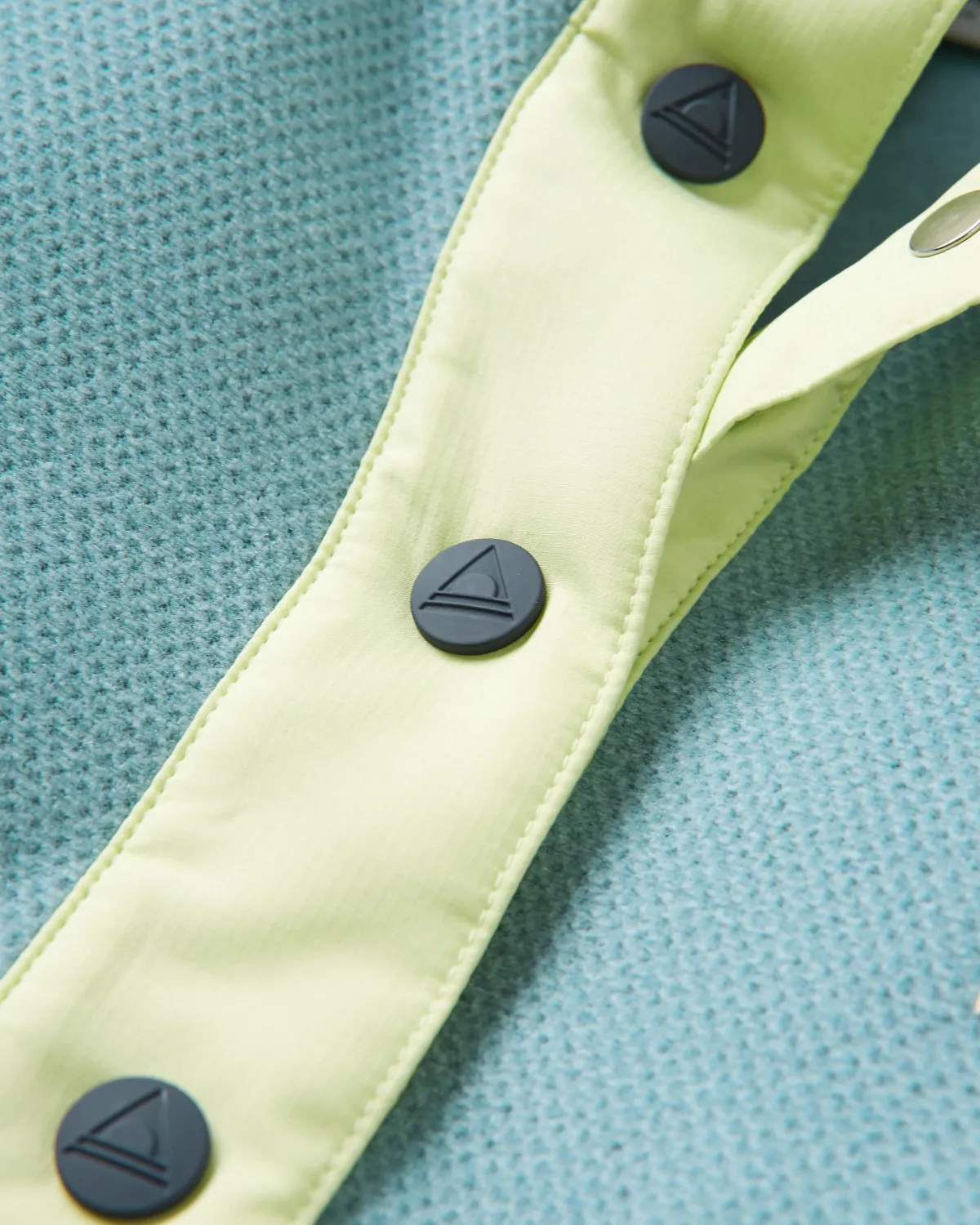 Outdoor Active|Tops|Passenger Women's Snowdrop Recycled Polartec Fleece - Arctic