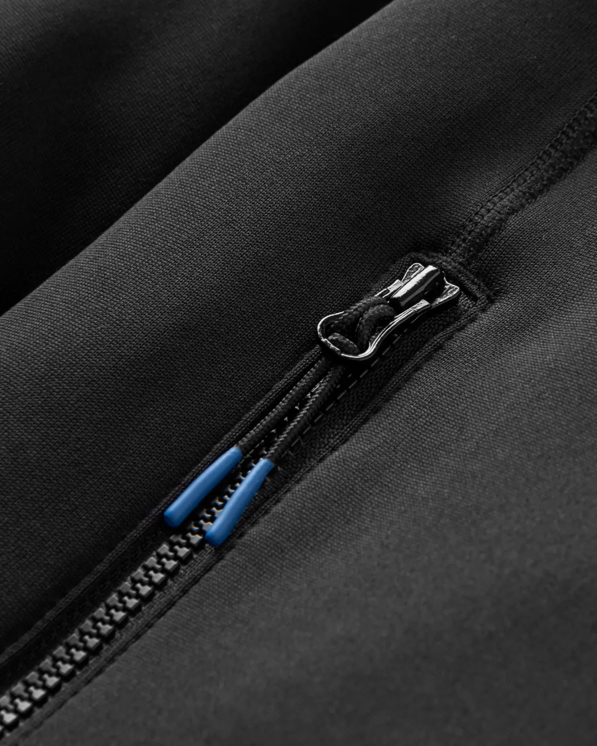 Fleece|Hoodies|Passenger Women's Wintergreen Recycled Polartec® Fleece Hoodie - Black
