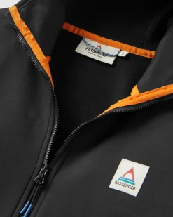 Fleece|Hoodies|Passenger Women's Wintergreen Recycled Polartec® Fleece Hoodie - Black