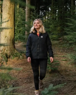 Fleece|Outdoor Active|Passenger Women's Wintergreen Recycled Polartec® Fleece Pullover - Black