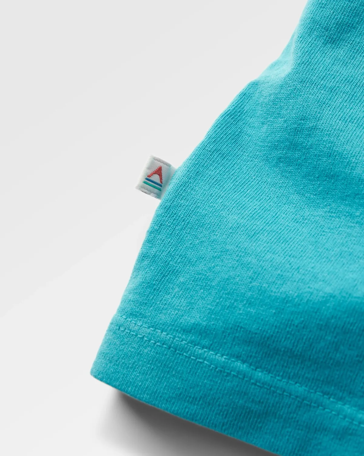 T-Shirts & Tank Tops|Passenger Yuca Recycled Cotton T-Shirt - Blue Pool BluePool